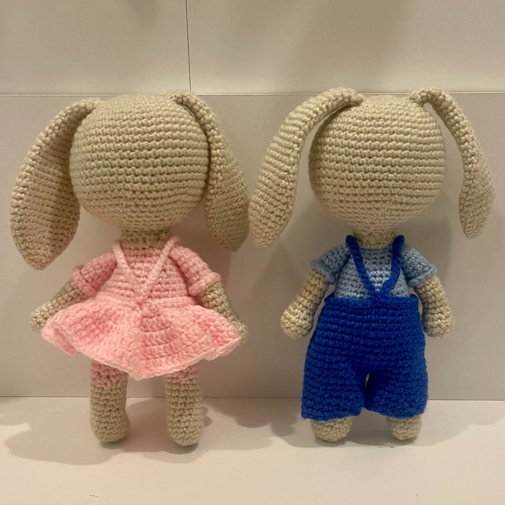 Beatrice and Benjamin Bunny - Handmade Amigurumi crochet 🧶 - Picture 2 of 9